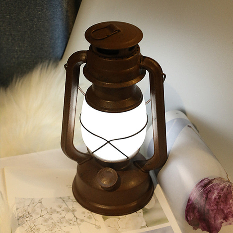 Flamlyktan – Vintage LED-lykta med levande låga
